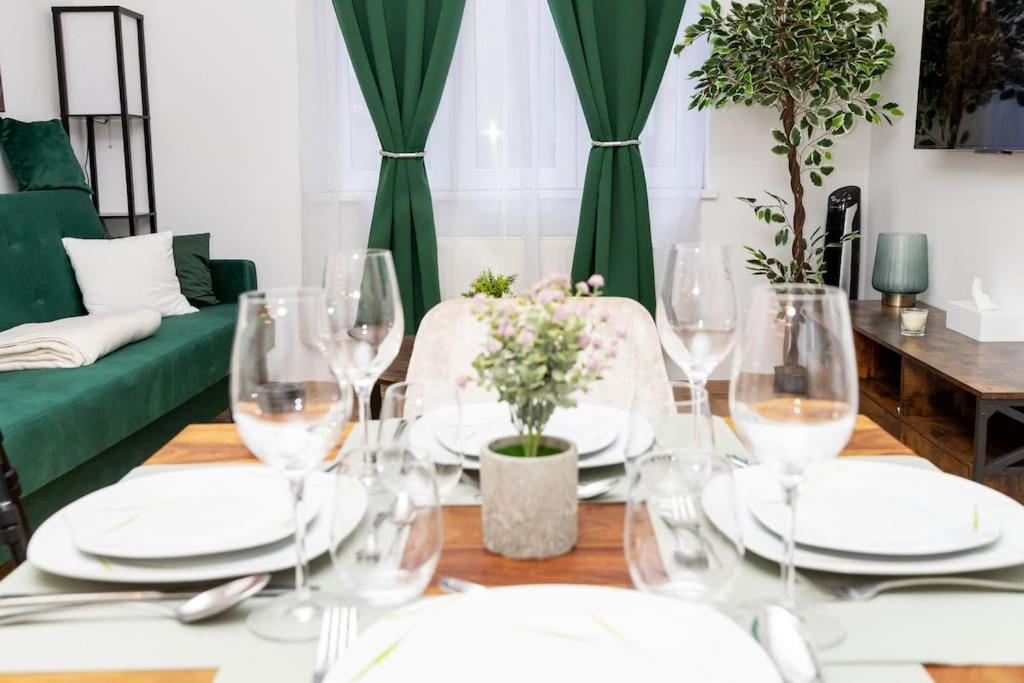 City Apartment Top Location, Quiet And Cozy Ideal To Relax Or Work Вена Экстерьер фото